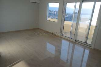 recent property image